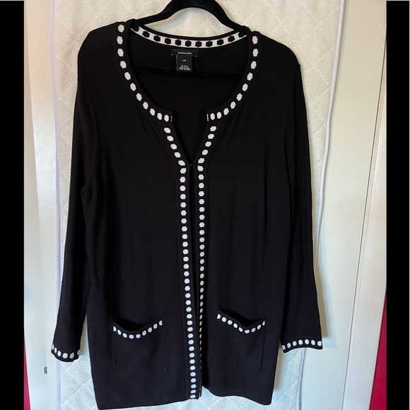 Alison Sheri Sweaters - Black knit Cardigan Sweater trimmed in white. Size Large